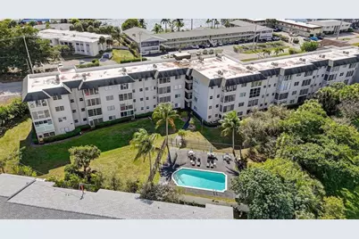 941 Crystal Lake Drive #405, Lighthouse Point, FL 33064 - Photo 4