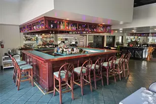 9531 S Seagrape Dr, Davie, FL 33324 - Photo 80