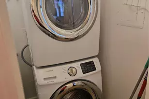 9531 S Seagrape Dr, Davie, FL 33324 - Photo 24