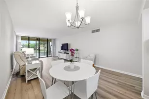 6524 Coral Lake Dr, Margate, FL 33063 - Photo 12