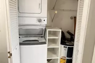 2423 NW 89th Dr, Coral Springs, FL 33065 - Photo 8