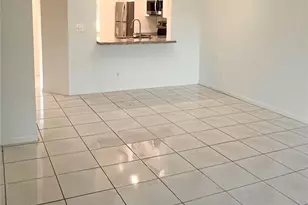 2423 NW 89th Dr, Coral Springs, FL 33065 - Photo 6