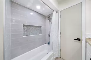 4221 NW 107th Ave, Coral Springs, FL 33065 - Photo 26