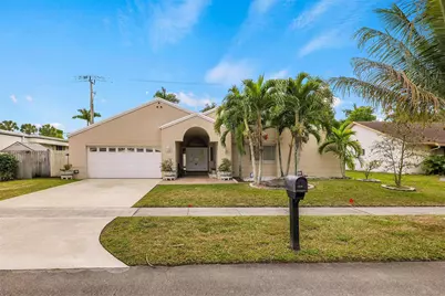 [Address not provided], Lauderhill, FL 33319 - Photo 2