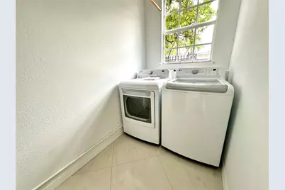 3213 NE 5th Street #201, Hillsboro Beach, FL 33062 - Photo 8