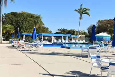 10120 Sunrise Lakes Boulevard #405, Sunrise, FL 33322 - Photo 10