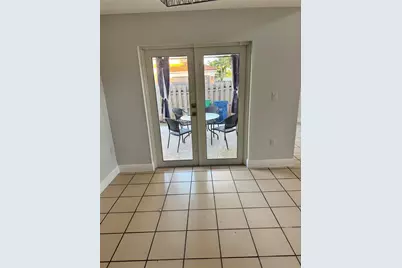 8201 NW 198th Street, Hialeah, FL 33015 - Photo 12