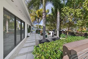 2701 NE 10th Terrace, Wilton Manors, FL 33334 - Photo 6