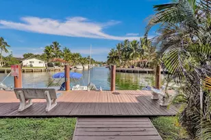 2430 NE 135th St, North Miami, FL 33181 - Photo 4