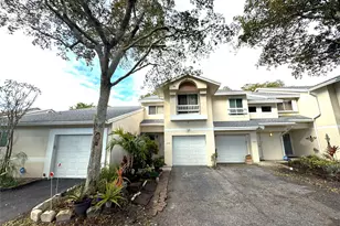 1997 Discovery Circle, Deerfield Beach, FL 33442 - Photo 2