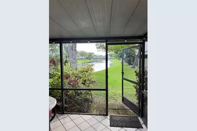 1997 Discovery Circle #1997, Deerfield Beach, FL 33442 - Photo 16