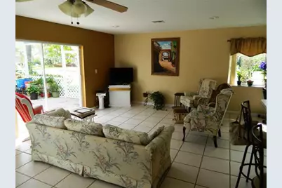 19301 NW 10th Street, Pembroke Pines, FL 33029 - Photo 10