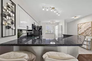 2215 Cypress Island Dr, Pompano Beach, FL 33069 - Photo 10