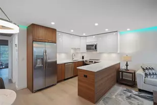 3034 Berkshire B, Deerfield Beach, FL 33442 - Photo 2