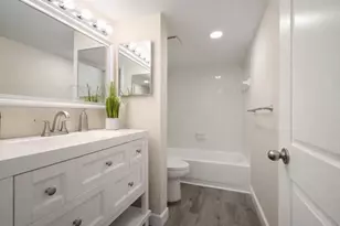 6311 Coral Lake Dr, Margate, FL 33063 - Photo 22