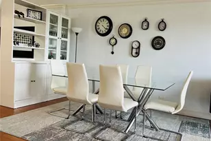 800 NE 195th St, Miami, FL 33179 - Photo 8