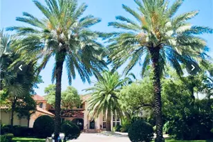 8 Harborage, Fort Lauderdale, FL 33316 - Photo 1