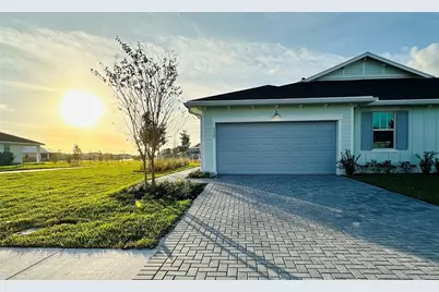 1377 Haywagon Trail, Loxahatchee, FL 33470 - Photo 2