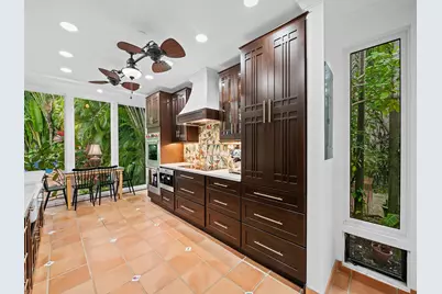 347 Poinciana Drive, Fort Lauderdale, FL 33301 - Photo 18