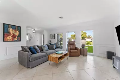 8264 Shadow Wood Boulevard, Coral Springs, FL 33071 - Photo 10