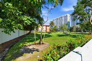 4143 N Ocean Blvd, Fort Lauderdale, FL 33308 - Photo 8