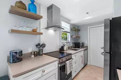 1110 NW 7th Avenue, Fort Lauderdale, FL 33311 - Photo 12
