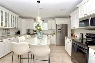 5191 SW 109th Ave, Davie, FL 33328 - Photo 4