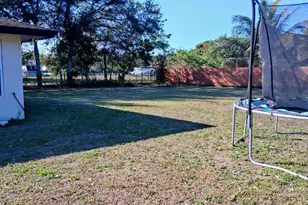 5191 SW 109th Ave, Davie, FL 33328 - Photo 22