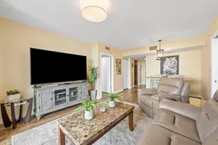 610 W Las Olas Blvd, Fort Lauderdale, FL 33312 - Photo 1