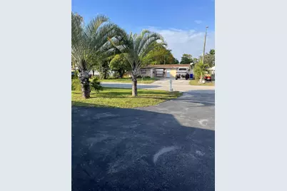 280 NE 23rd Street, Pompano Beach, FL 33060 - Photo 2