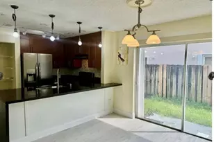 4241 SW 72nd Terrace, Davie, FL 33314 - Photo 2