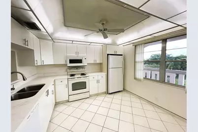 3303 Aruba Way #E-4, Coconut Creek, FL 33066 - Photo 4