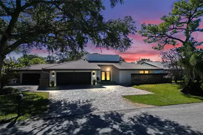 614 W Lakewoode Circle, Delray Beach, FL 33445 - Photo 2