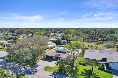 614 W Lakewoode Circle, Delray Beach, FL 33445 - Photo 52