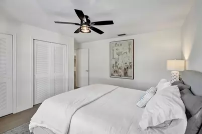 614 Lakewoode Circle W, Delray Beach, FL 33445 - Photo 20
