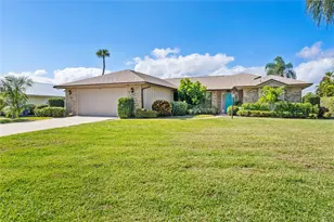 345 W Forest Trail, Vero Beach, FL 32962 - Photo 1