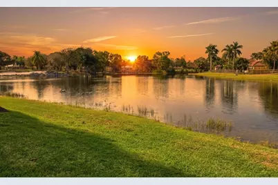 2494 Eagle Watch Lane, Weston, FL 33327 - Photo 4