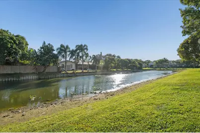 5360 Jubilee Way, Margate, FL 33063 - Photo 16