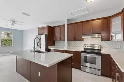 15895 NW 5th Street, Pembroke Pines, FL 33028 - Photo 1