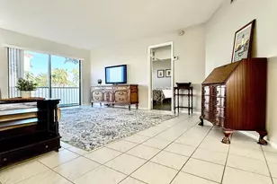 4401 NW 41st St, Lauderdale Lakes, FL 33319 - Photo 8