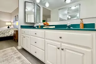 4401 NW 41st St, Lauderdale Lakes, FL 33319 - Photo 14