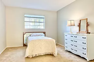 4401 NW 41st St, Lauderdale Lakes, FL 33319 - Photo 32