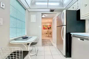 4401 NW 41st St, Lauderdale Lakes, FL 33319 - Photo 6