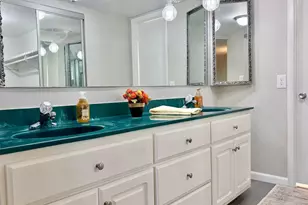 4401 NW 41st St, Lauderdale Lakes, FL 33319 - Photo 16