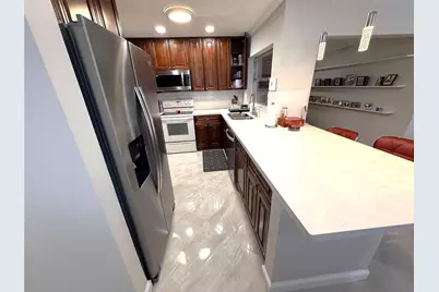 2528 SW Natura Boulevard, Deerfield Beach, FL 33441 - Photo 6