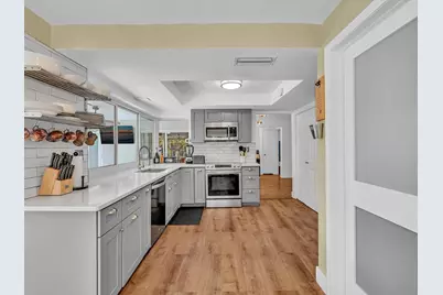 2200 NW 73rd Avenue, Sunrise, FL 33313 - Photo 30