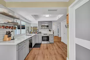 2200 NW 73rd Ave, Sunrise, FL 33313 - Photo 30