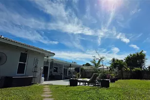 688 NW 100th Ln, Coral Springs, FL 33071 - Photo 30