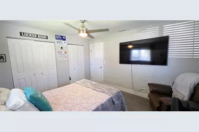 688 NW 100th Lane, Coral Springs, FL 33071 - Photo 24