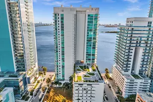 665 NE 25th St, Miami, FL 33137 - Photo 54